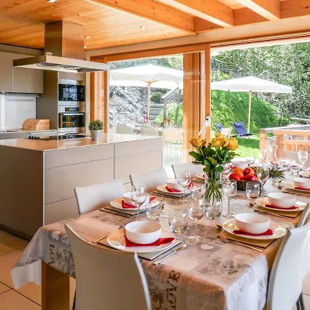 Chalet Chalet Les Roches Нанда