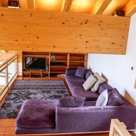 Chalet Chalet Les Roches Нанда