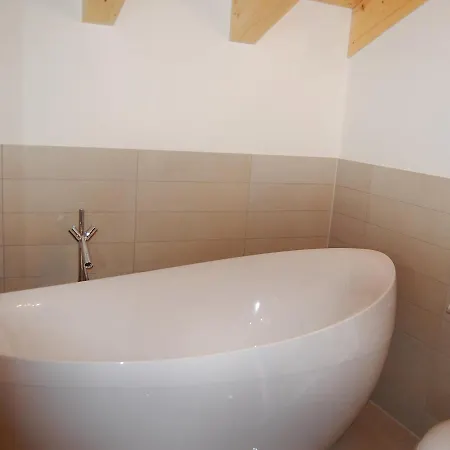 Chalet Chalet Les Roches Нанда