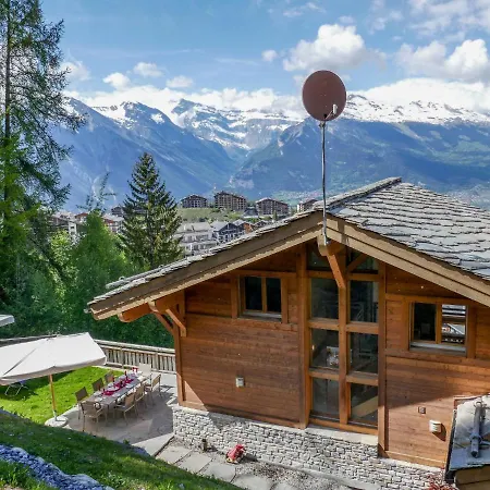 Chalet Chalet Les Roches Шале *