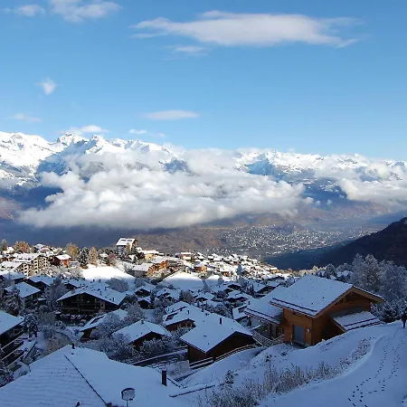 Шале Chalet Chalet Les Roches Нанда