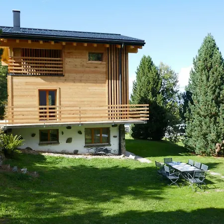 Chalet Chalet Les Roches * Нанда